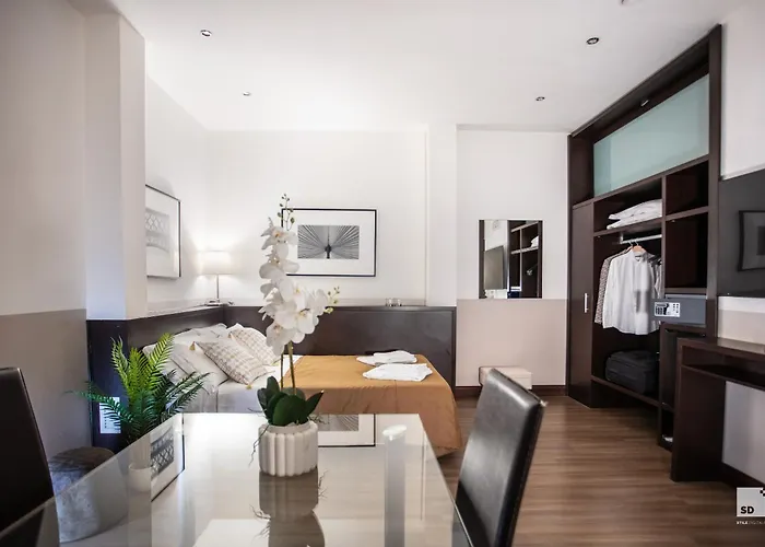 Boutique Nazionale Hotel Roma